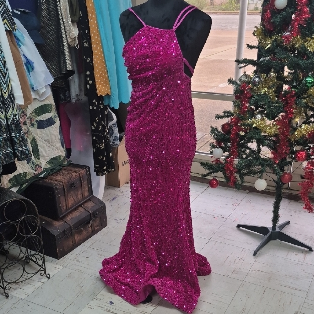Elegant Pink Sequin Prom Dress